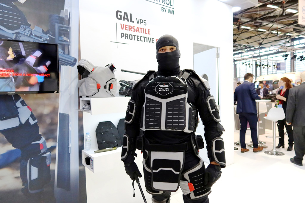 Israel Weapon Industries unveils GAL, a lightweight riot control suit ...